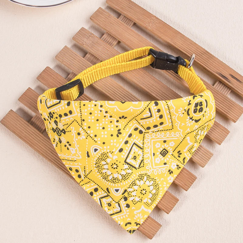 Adjustable Pet Bandana Collar – Cute & Stylish 🐶🐱